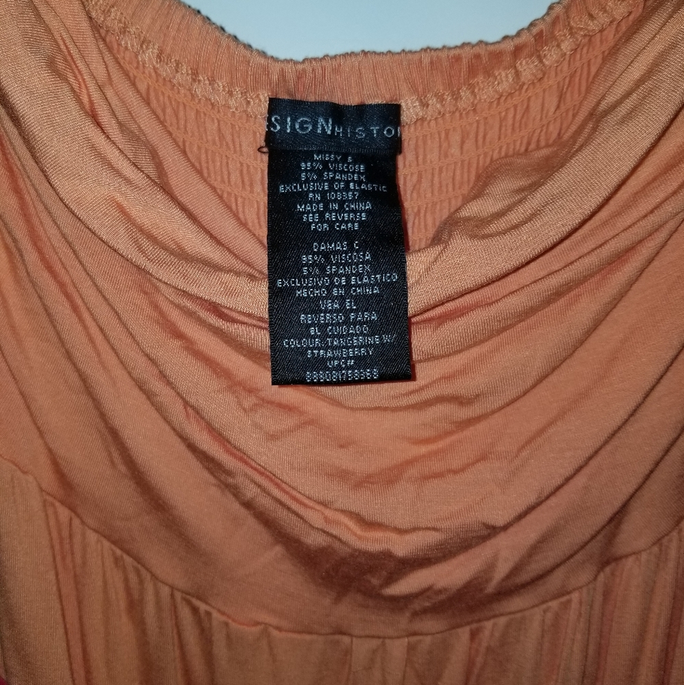Dress - Picture 3 of 3